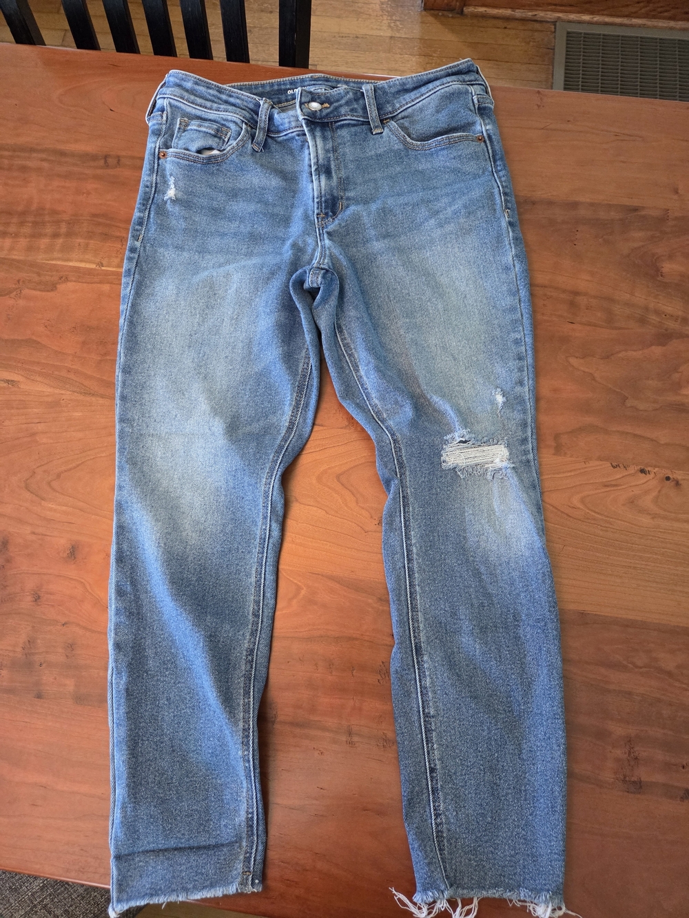 Old Navy Mid- Rise Rockstar Super Skinny Distressed Jeans